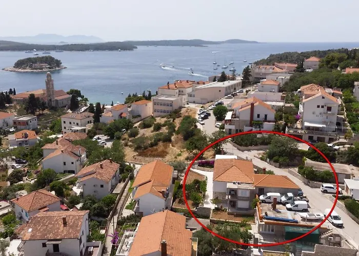 And With Parking Space Hvar - 15706 Penzion