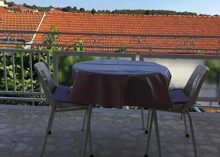 And With Parking Space Hvar - 15706 3*