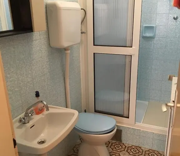 And With Parking Space Hvar - 15706 Gæstehus 3*